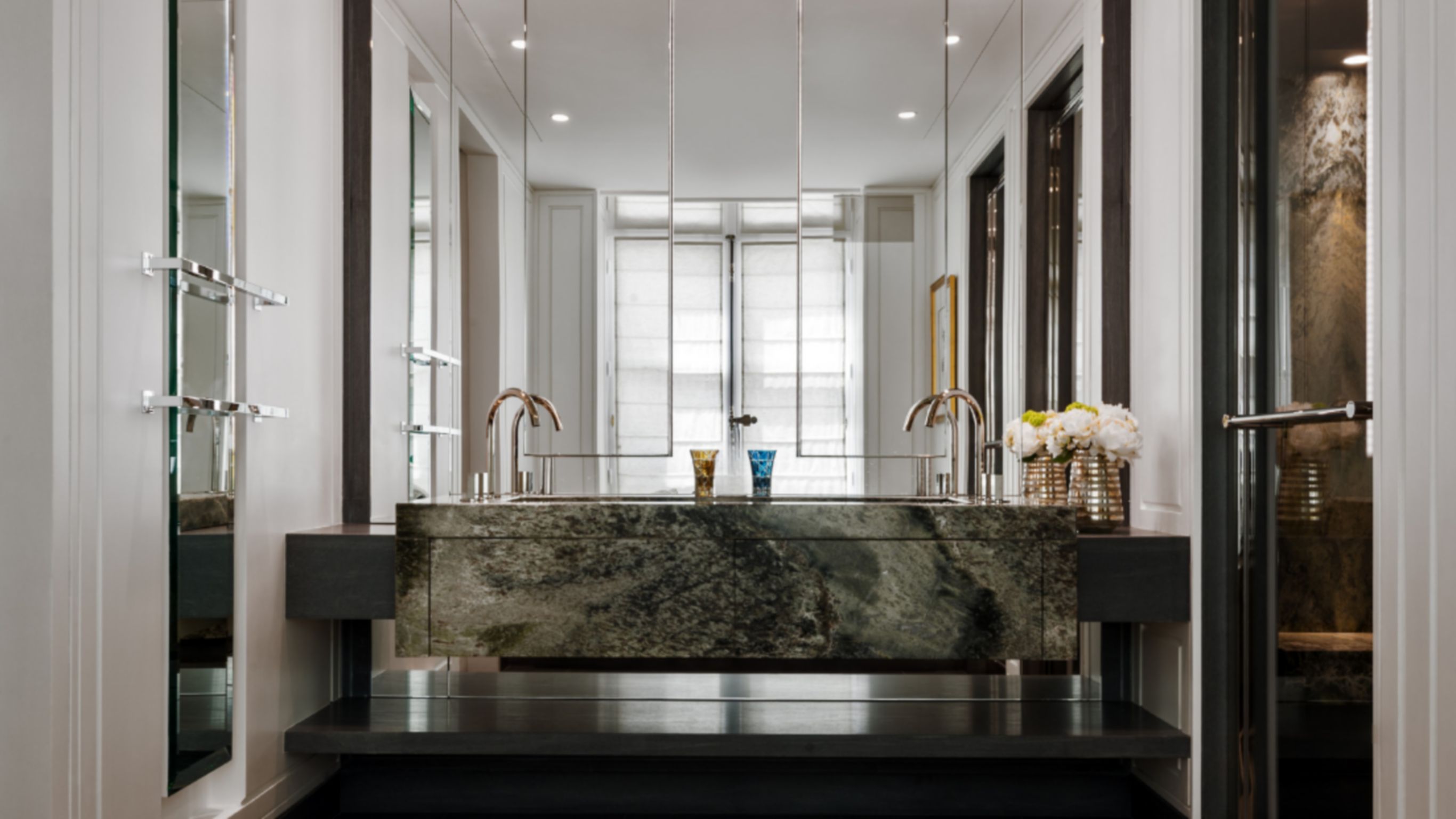 Salle de bain de la Suite Jardin Paris